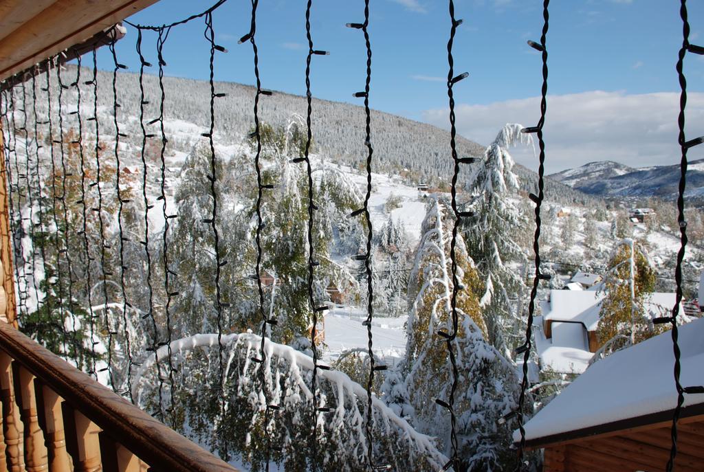 Kraevyd Hotel Yaremche Eksteriør billede